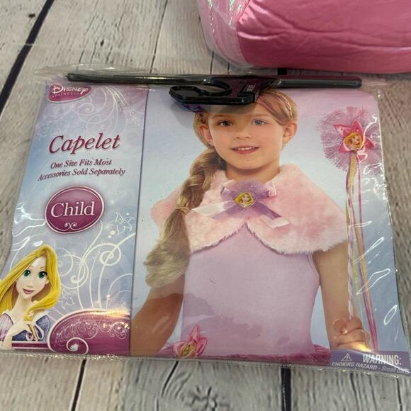 Disney Tangled Girl’s Halloween Costume Accessory Kit - Picture 3 of 5